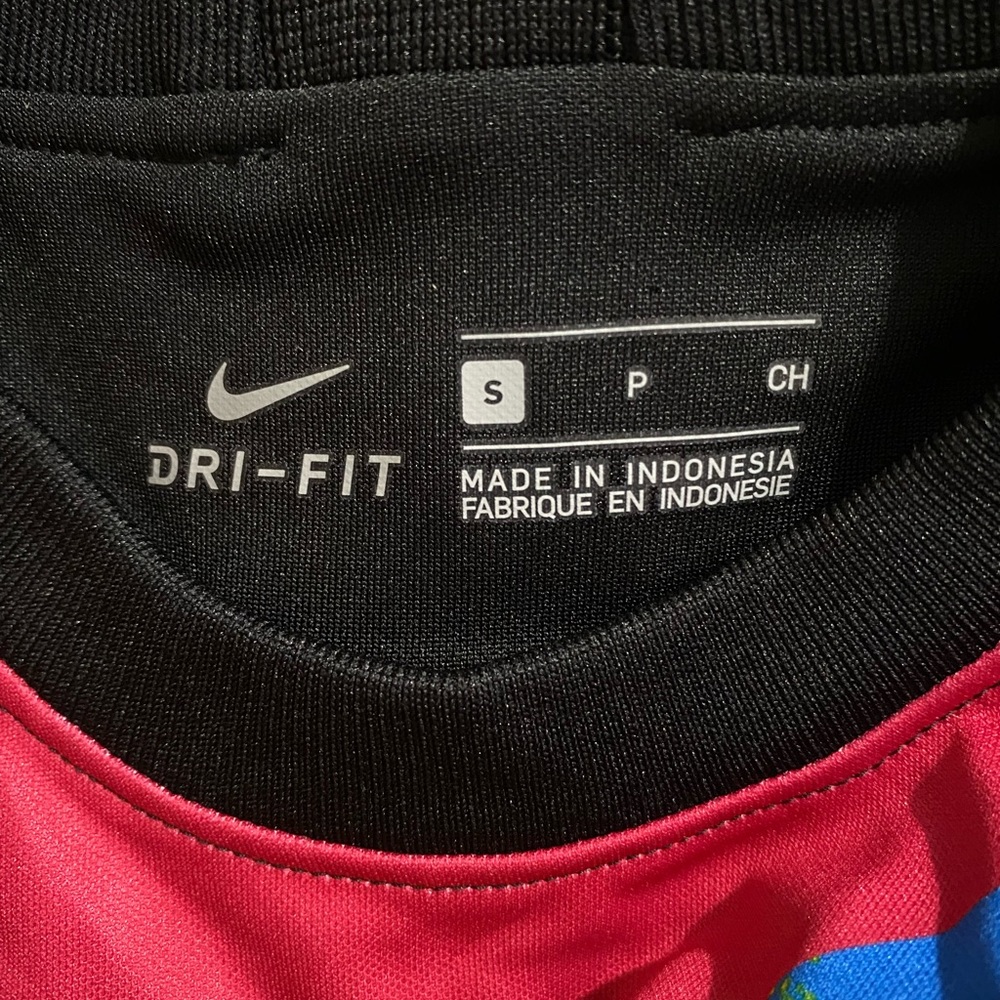 Nike Barcelona Jersey - Picture 4 of 5